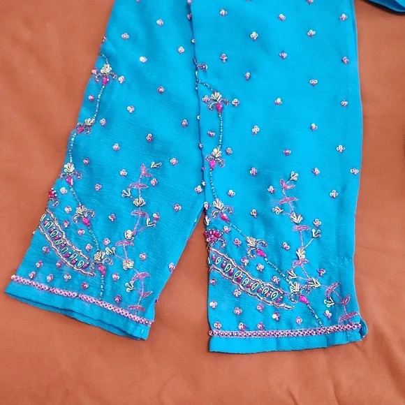 Indian wear party suit(3-piece) - Picture 3 of 6